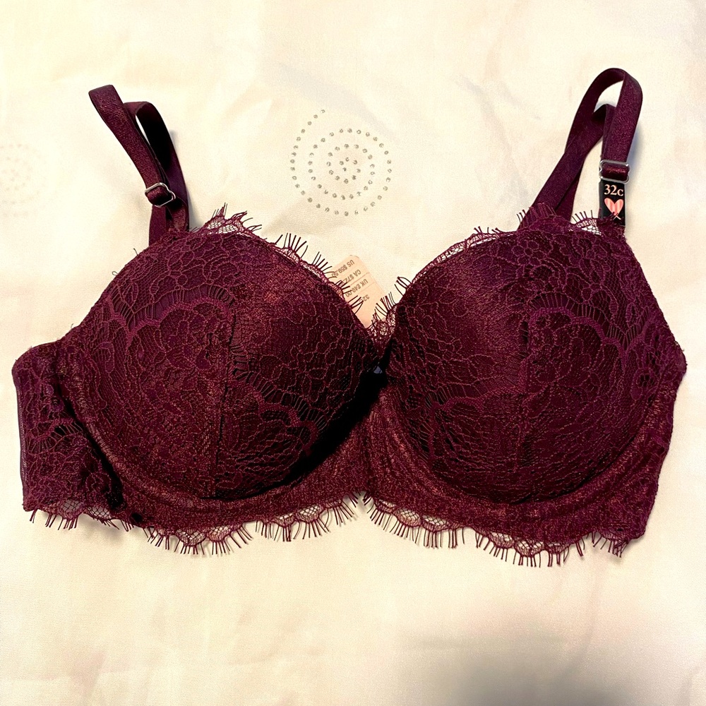 New Victoria’s Secret Dream Angels Laced Lined Demi Bra 32C